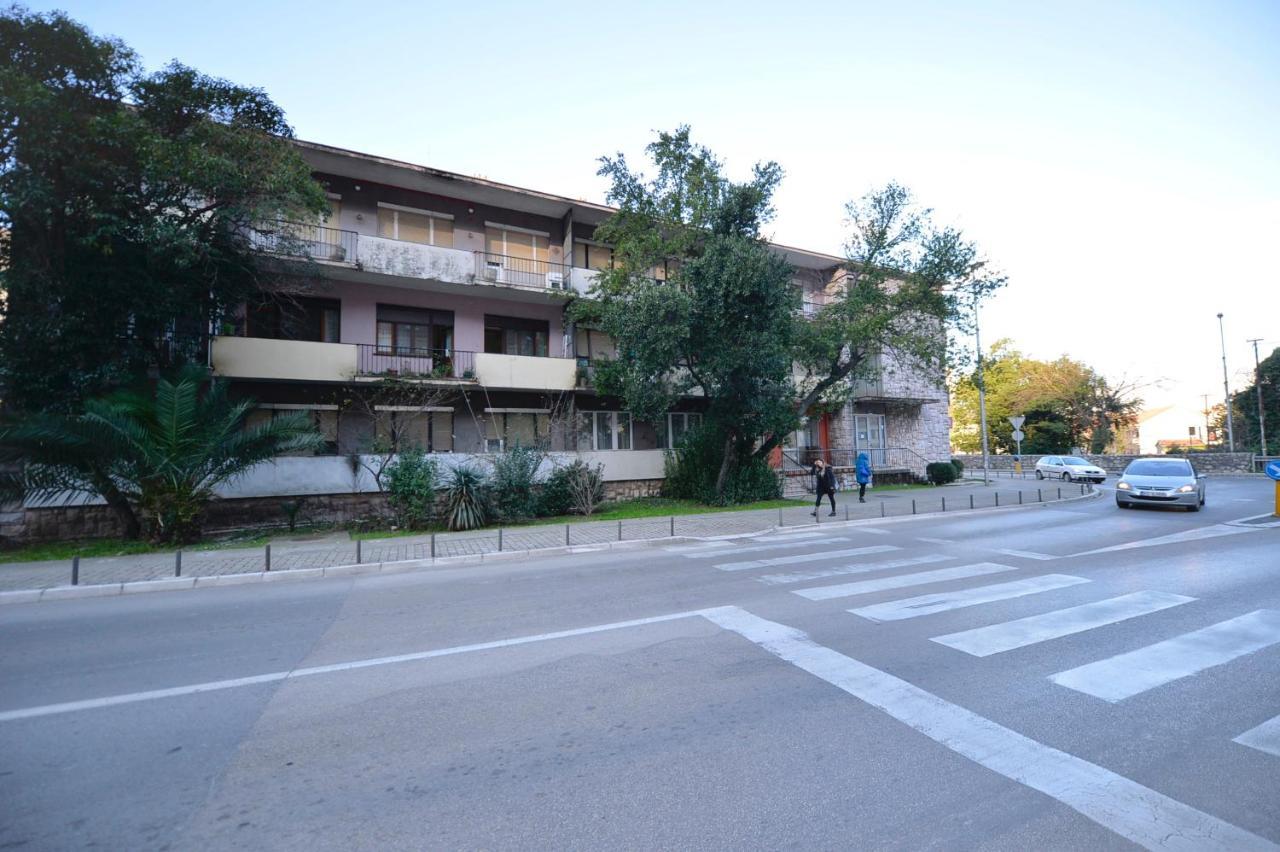 Old Kotor Apartment エクステリア 写真