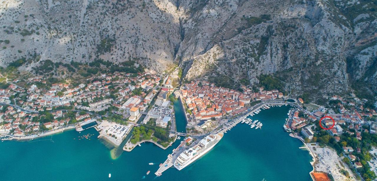 Old Kotor Apartment エクステリア 写真