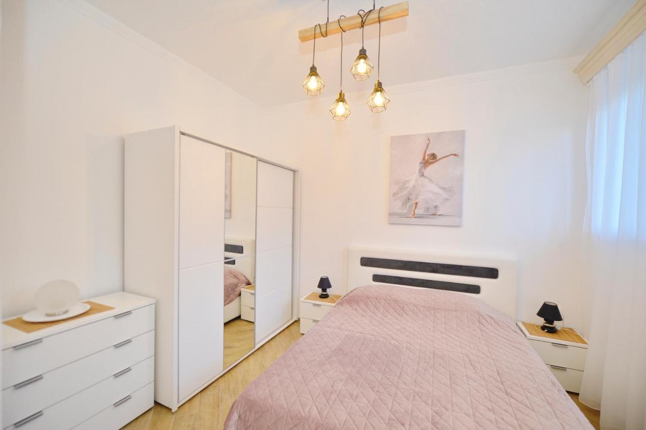 Old Kotor Apartment エクステリア 写真