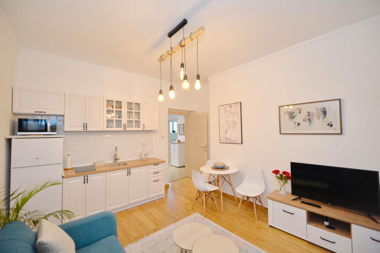 Old Kotor Apartment エクステリア 写真